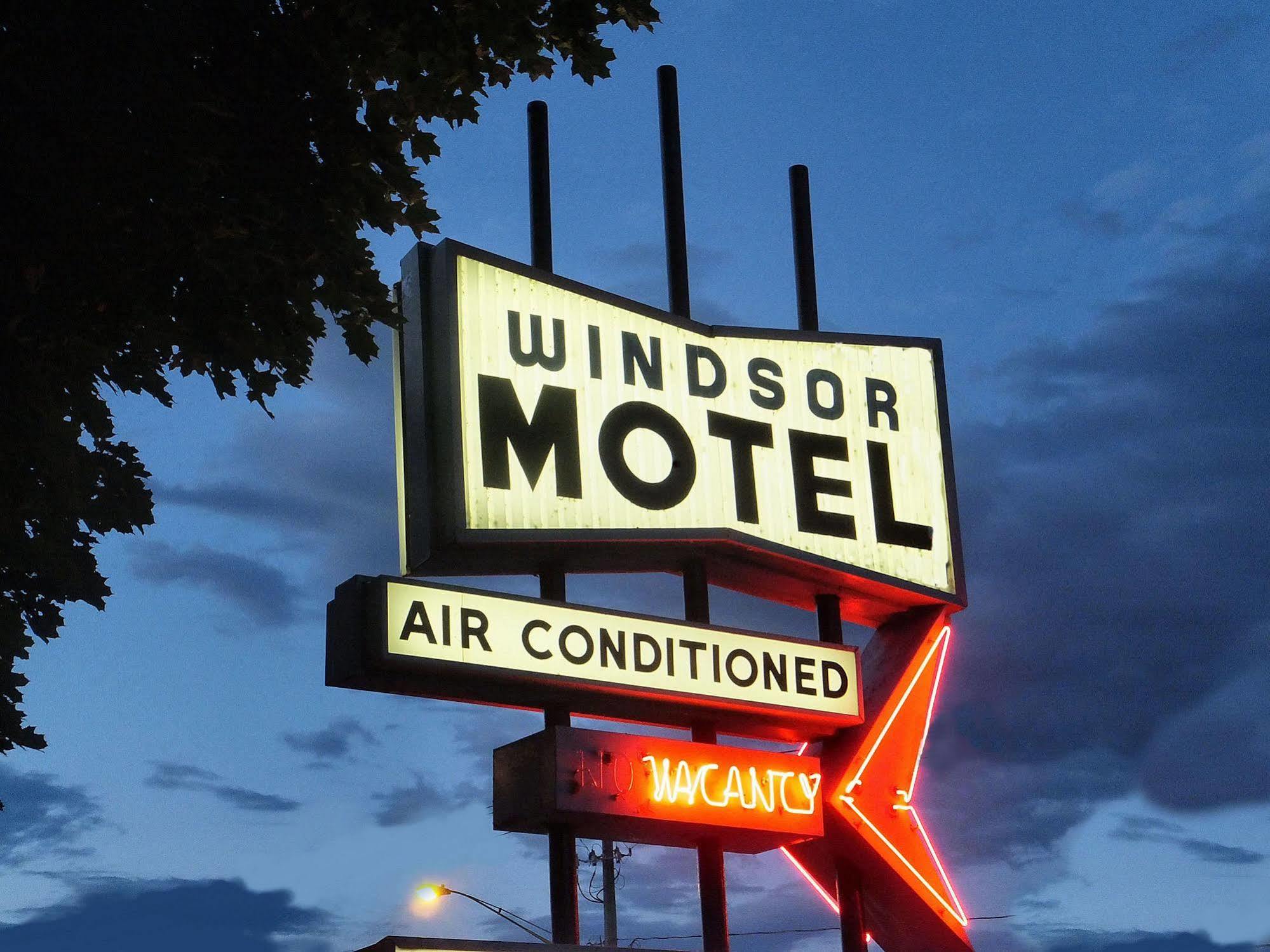 Windsor Motel Lake George Exterior foto